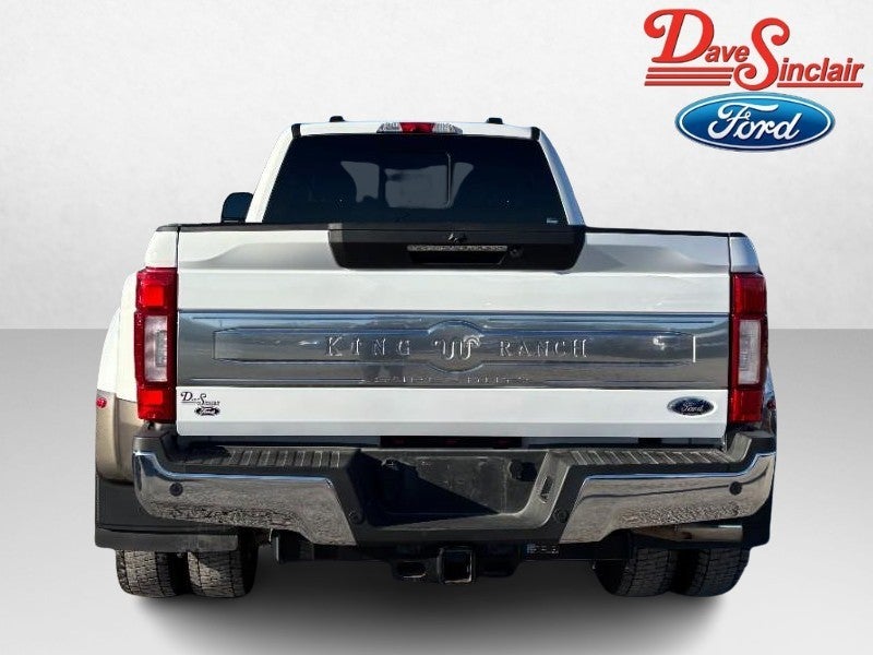 2021 Ford Super Duty F-450 DRW LARIAT 4WD Crew Cab 8' Box