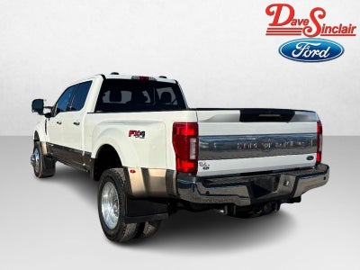 2021 Ford Super Duty F-450 DRW LARIAT 4WD Crew Cab 8' Box