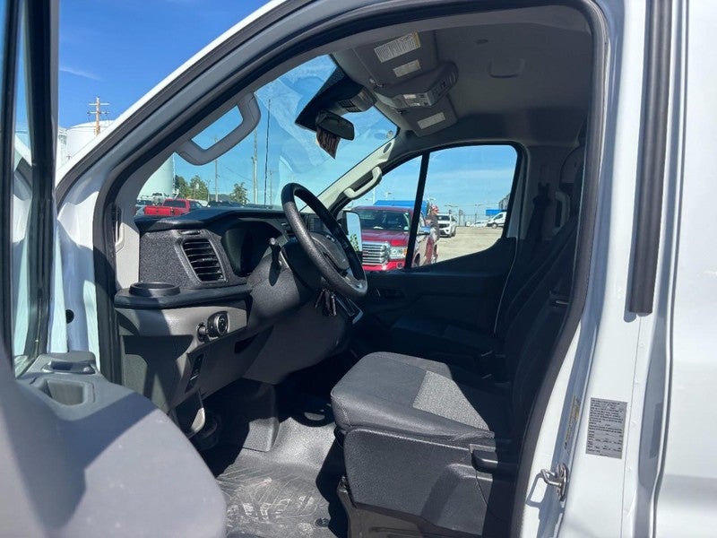 2025 Ford Transit Cargo Van T-250 130" Low Rf 9070 GVWR RWD