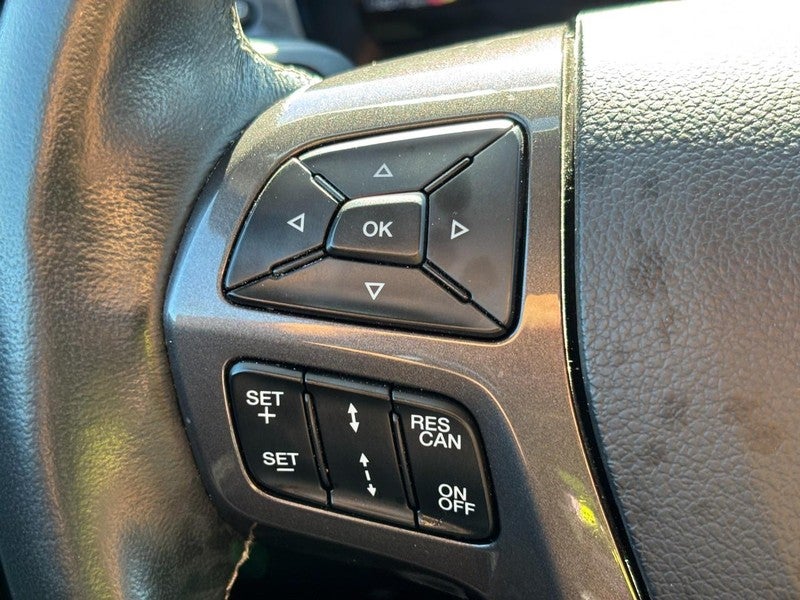 2023 Ford Ranger LARIAT 4WD SuperCrew 5' Box