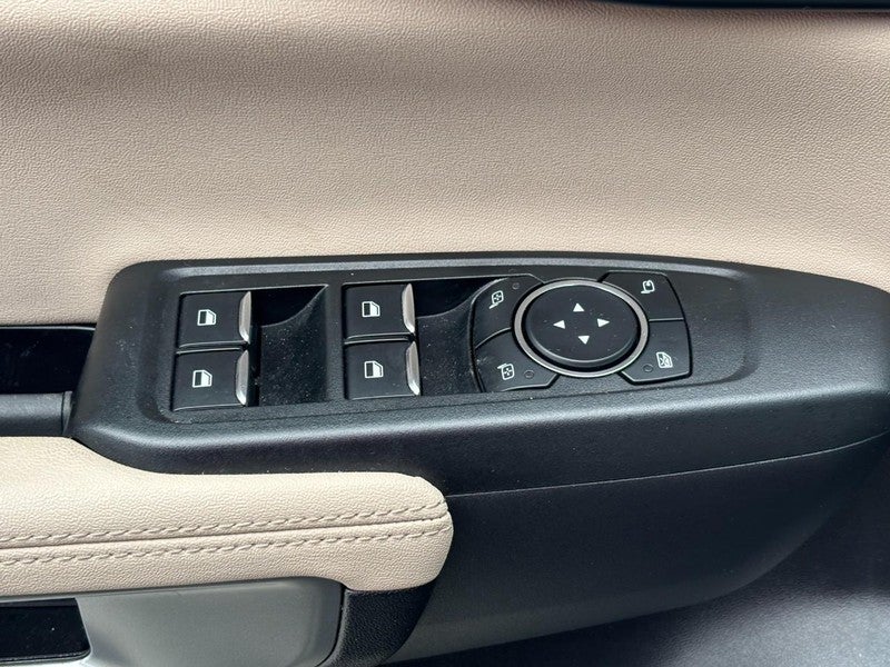 2025 Ford Ranger LARIAT 4WD SuperCrew 5' Box