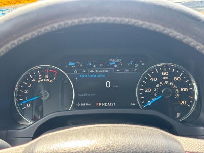 2015 Ford F-150 4WD SuperCrew 145" Lariat