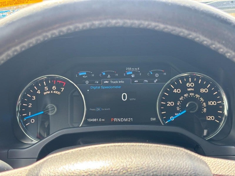 2015 Ford F-150 4WD SuperCrew 145" Lariat