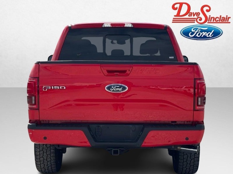 2015 Ford F-150 4WD SuperCrew 145" Lariat