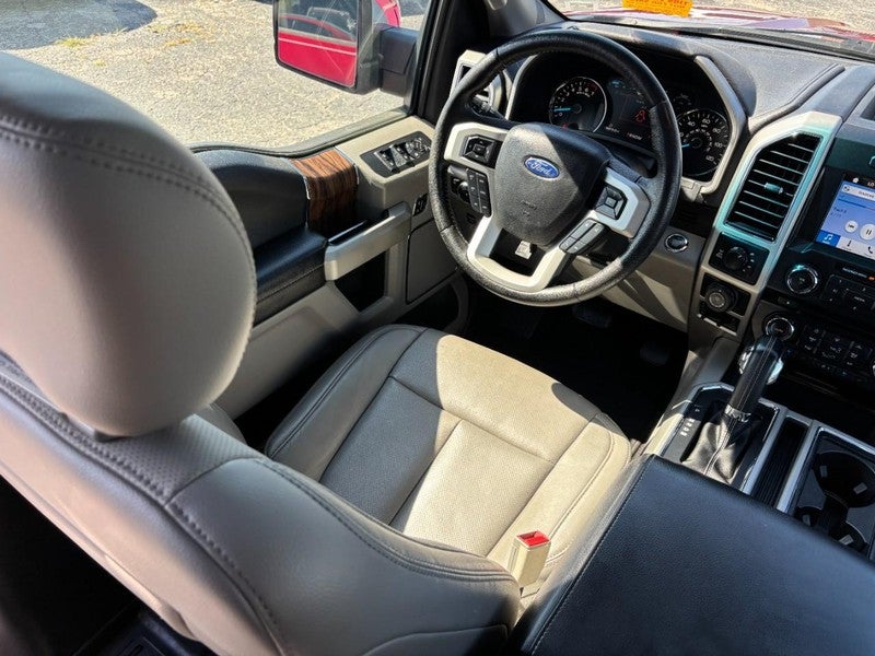 2018 Ford F-150 LARIAT 4WD SuperCrew 5.5' Box
