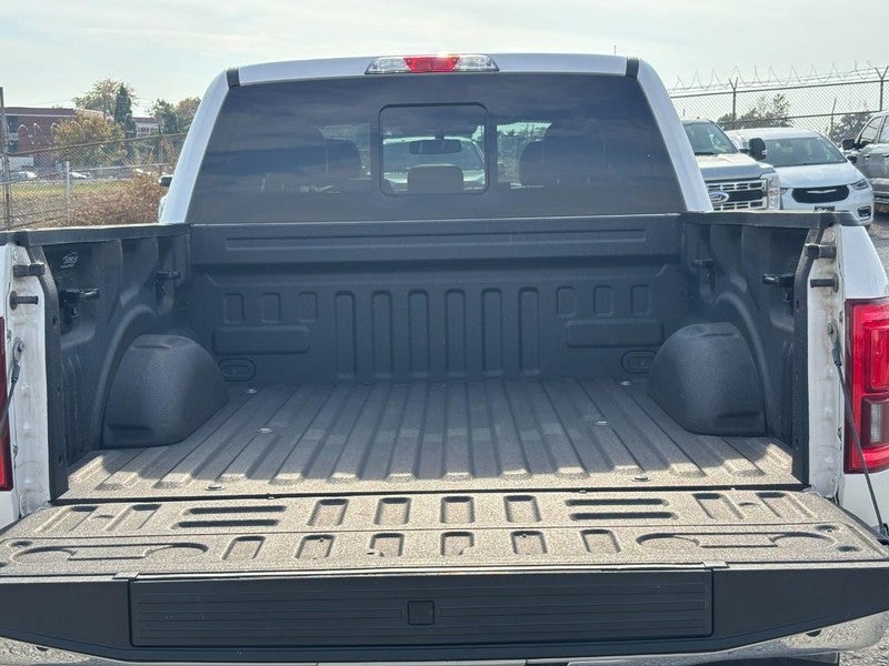 2017 Ford F-150 Lariat 4WD SuperCrew 5.5' Box