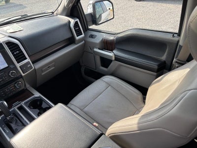 2017 Ford F-150 Lariat 4WD SuperCrew 5.5' Box