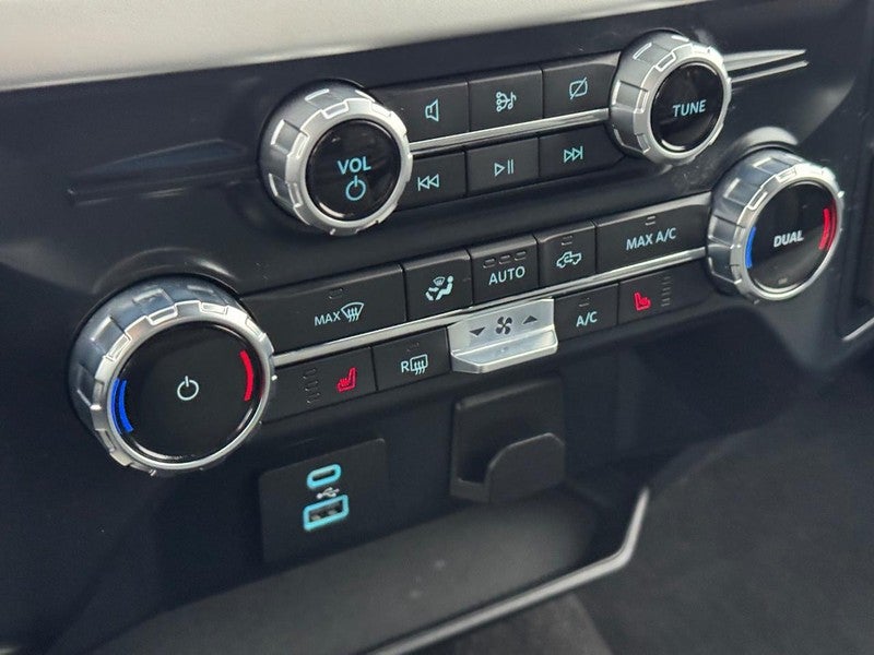 2023 Ford F-150 XLT 4WD SuperCrew 5.5' Box