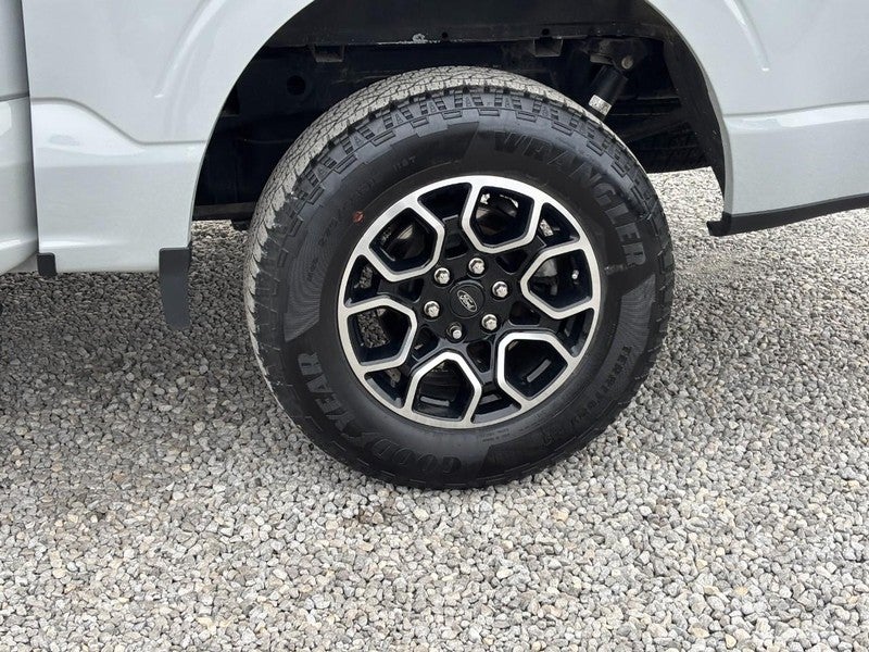 2023 Ford F-150 XLT 4WD SuperCrew 5.5' Box