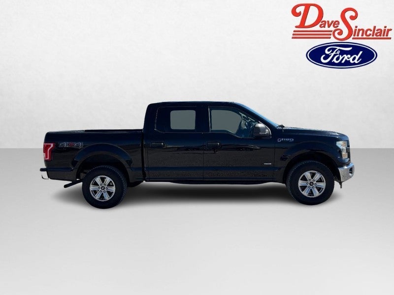 2016 Ford F-150 4WD SuperCrew 145" XLT
