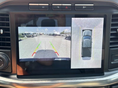 2022 Ford F-150 LARIAT 4WD SuperCrew 5.5' Box