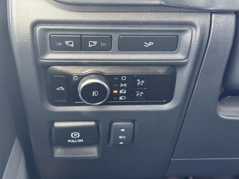 2023 Ford F-150 LARIAT 4WD SuperCrew 5.5' Box