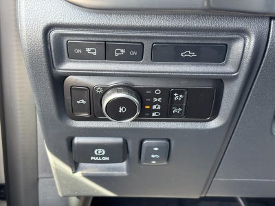 2023 Ford F-150 LARIAT 4WD SuperCrew 5.5' Box