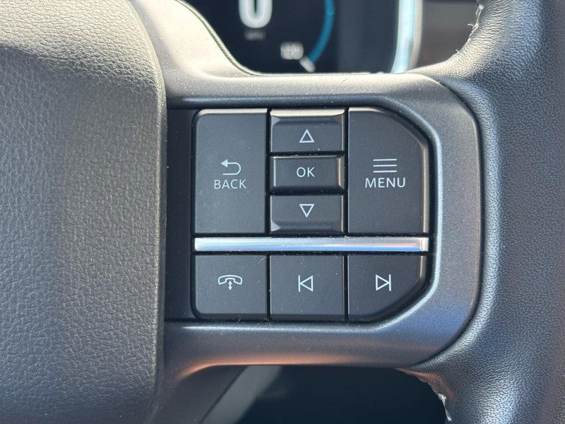 2022 Ford F-150 LARIAT 4WD SuperCrew 5.5' Box