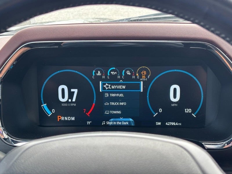 2022 Ford F-150 LARIAT 4WD SuperCrew 5.5' Box