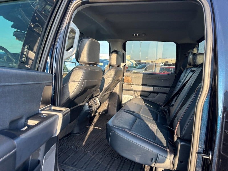 2023 Ford F-150 LARIAT 4WD SuperCrew 5.5' Box