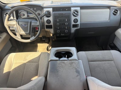 2010 Ford F-150 4WD SuperCrew 145" XLT