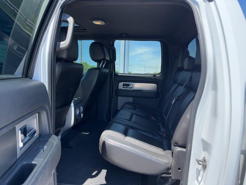 2013 Ford F-150 4WD SuperCrew 145" SVT Raptor