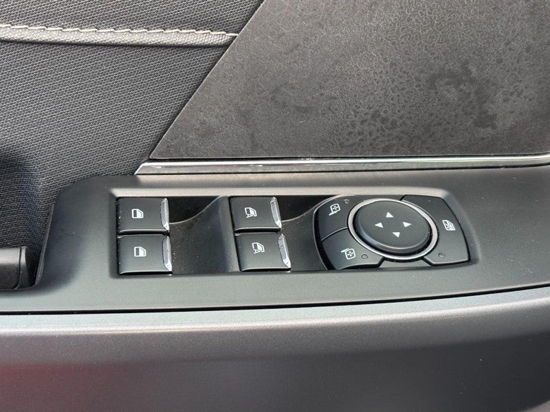 2025 Ford F-150 XLT 4WD SuperCrew 5.5' Box