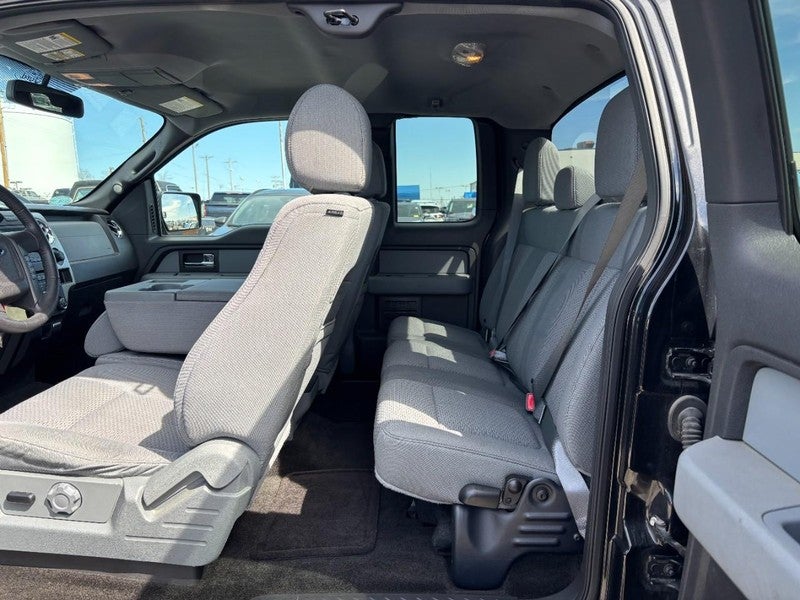 2014 Ford F-150 4WD SuperCab 163" XLT