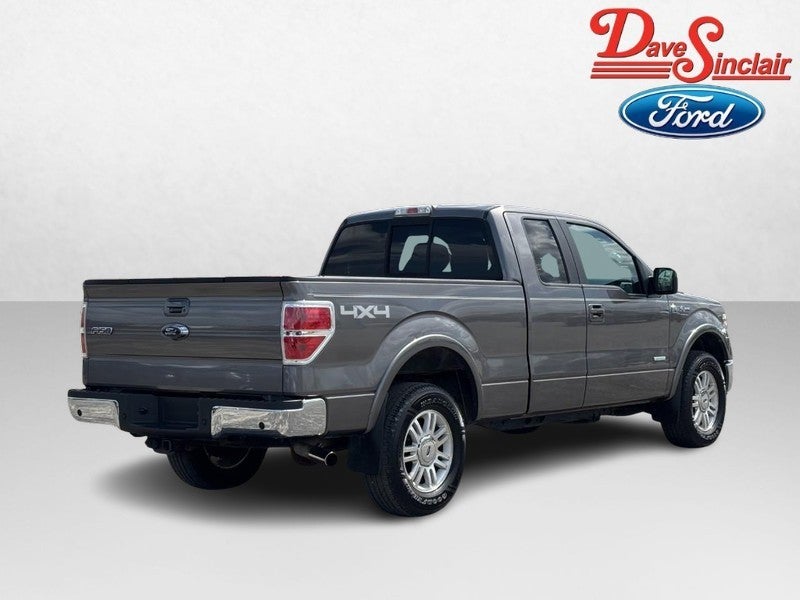 2014 Ford F-150 4WD SuperCab 145" Lariat