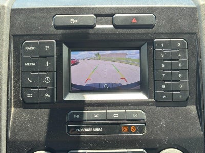 2022 Ford Super Duty F-350 SRW XL 4WD Reg Cab 8' Box