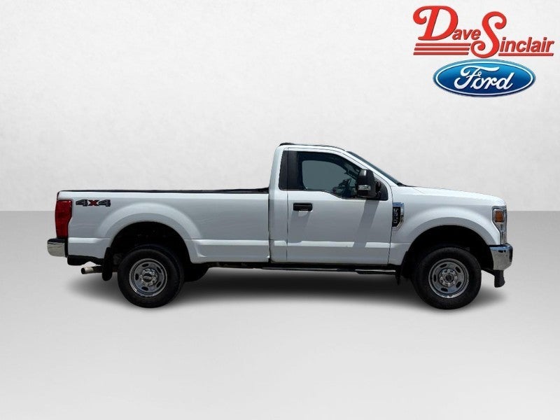 2022 Ford Super Duty F-350 SRW XL 4WD Reg Cab 8' Box