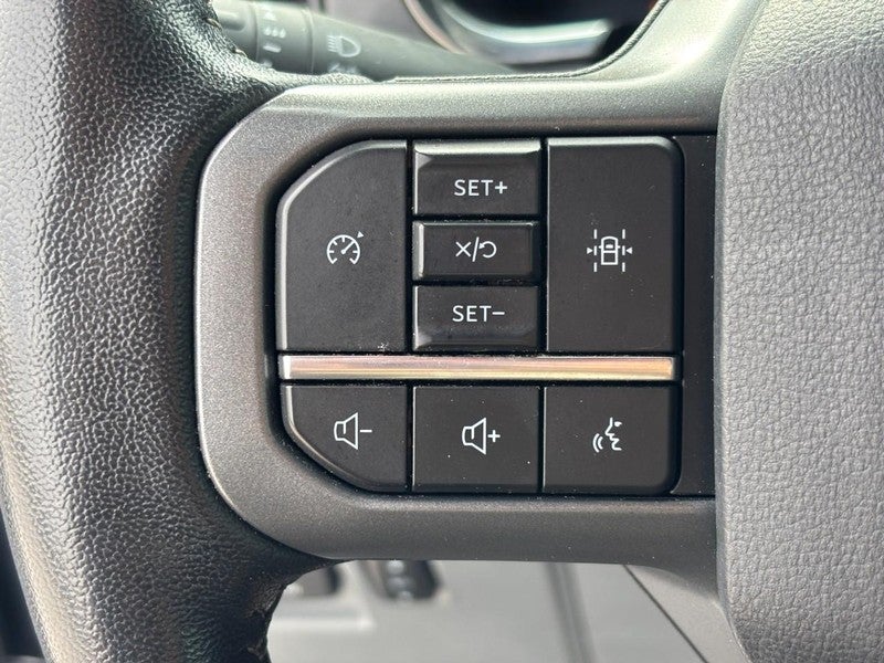 2022 Ford F-150 Lightning XLT 4WD SuperCrew 5.5' Box