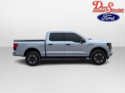 2022 Ford F-150 Lightning XLT 4WD SuperCrew 5.5' Box