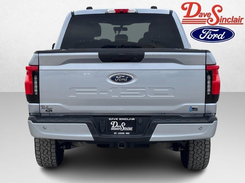 2022 Ford F-150 Lightning XLT 4WD SuperCrew 5.5' Box