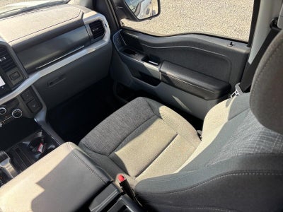2023 Ford F-150 Lightning XLT 4WD SuperCrew 5.5' Box