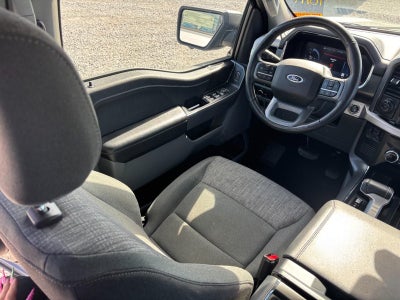 2023 Ford F-150 Lightning XLT 4WD SuperCrew 5.5' Box