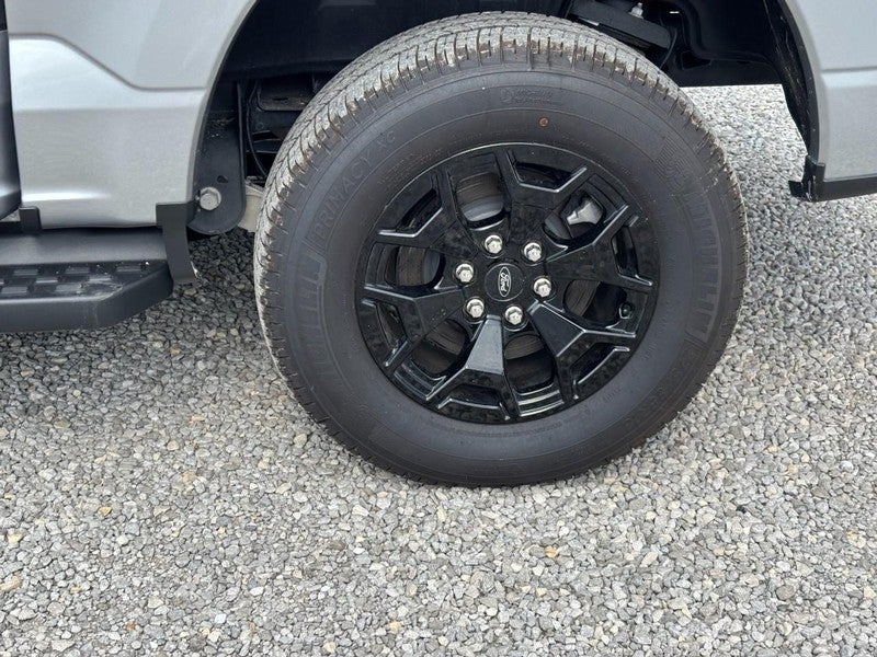 2025 Ford F-150 Lightning XLT 4WD SuperCrew 5.5' Box