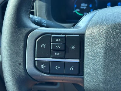 2025 Ford F-150 Lightning XLT 4WD SuperCrew 5.5' Box