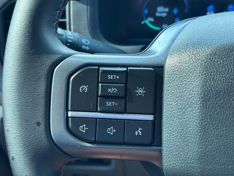2025 Ford F-150 Lightning XLT 4WD SuperCrew 5.5' Box