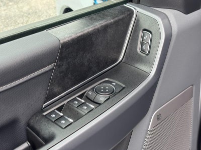 2025 Ford F-150 Lightning Flash 4WD SuperCrew 5.5' Box