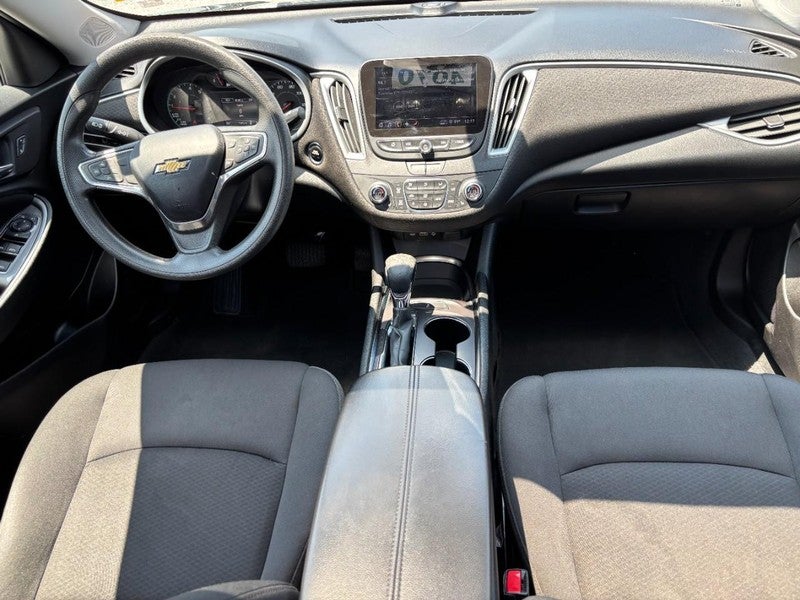 2022 Chevrolet Malibu 4dr Sdn LT