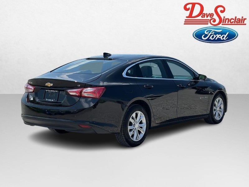 2022 Chevrolet Malibu 4dr Sdn LT