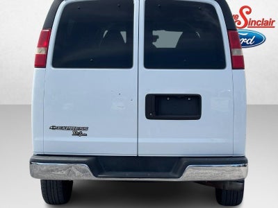 2014 Chevrolet Express Passenger RWD 3500 155" LT w/1LT