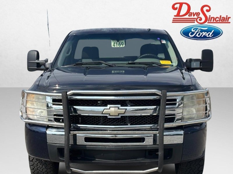 2009 Chevrolet Silverado 1500 2WD Reg Cab 133.0" Work Truck