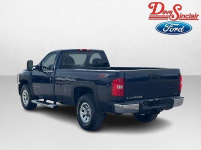 2009 Chevrolet Silverado 1500 2WD Reg Cab 133.0" Work Truck