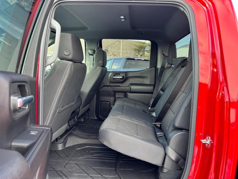 2026 Chevrolet Silverado 1500 4WD Crew Cab 147" Custom