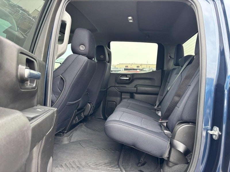 2021 Chevrolet Silverado 1500 4WD Crew Cab 147" Custom Trail Boss