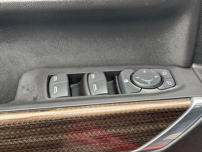 2021 Chevrolet Silverado 1500 4WD Crew Cab 147" LT Trail Boss