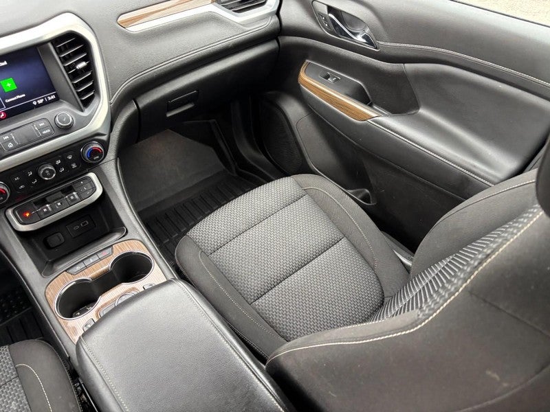 2023 GMC Acadia FWD 4dr SLE