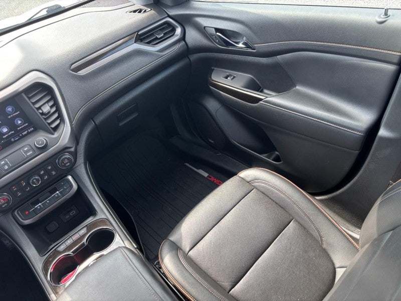 2022 GMC Acadia AWD 4dr AT4