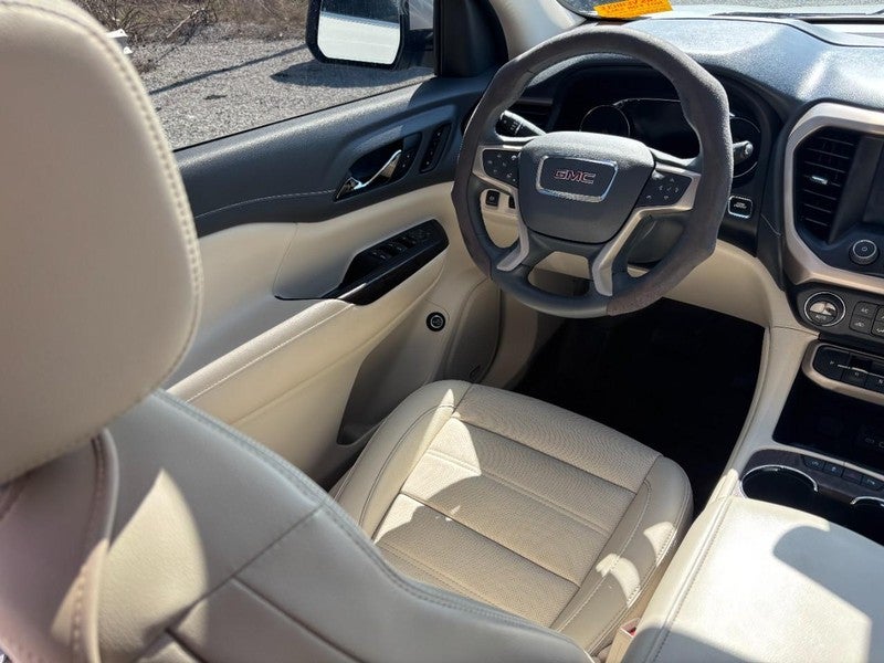 2023 GMC Acadia AWD 4dr Denali