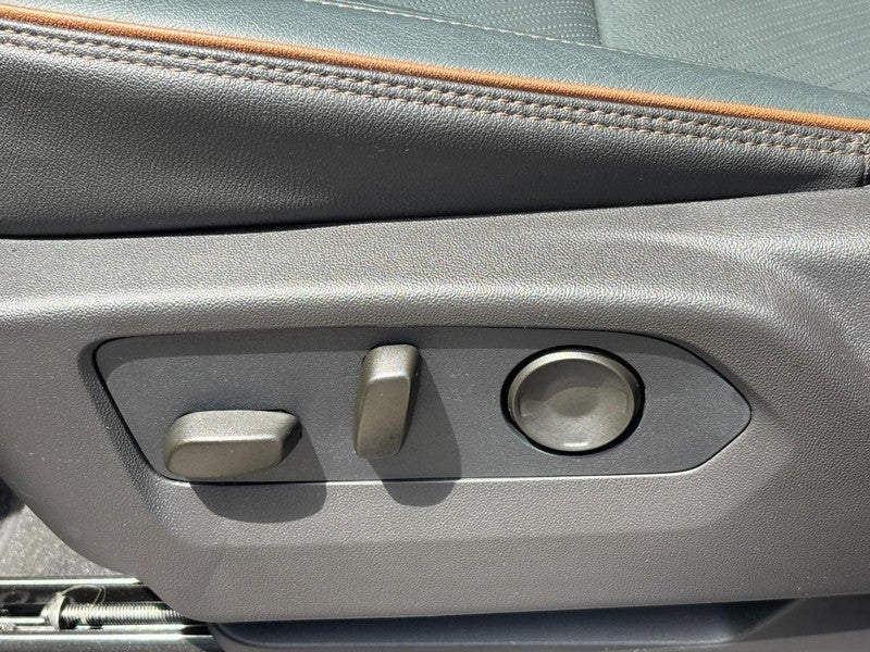 2026 GMC Yukon 4WD 4dr AT4