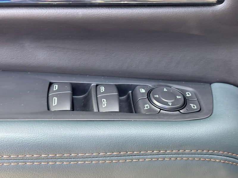 2026 GMC Yukon 4WD 4dr AT4