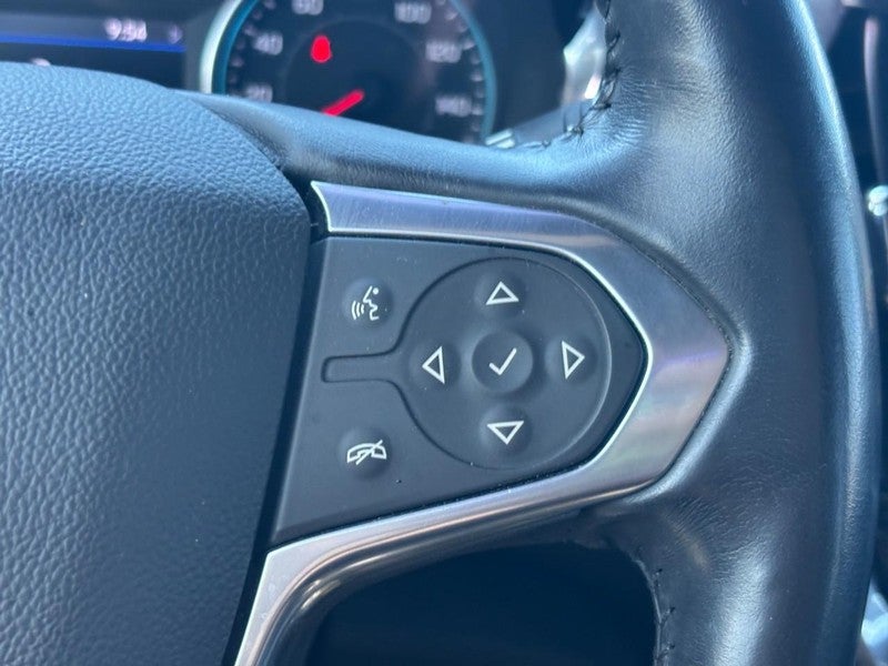 2022 Chevrolet Traverse FWD 4dr LT Cloth w/1LT